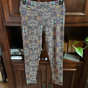 Laroe psychedelic pattern stretchy legging. One size.